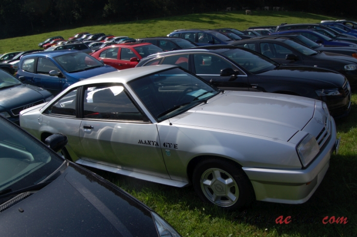 Opel Manta B 1975-1988 (1983 B2 GT/E Coupé 2d), prawy bok