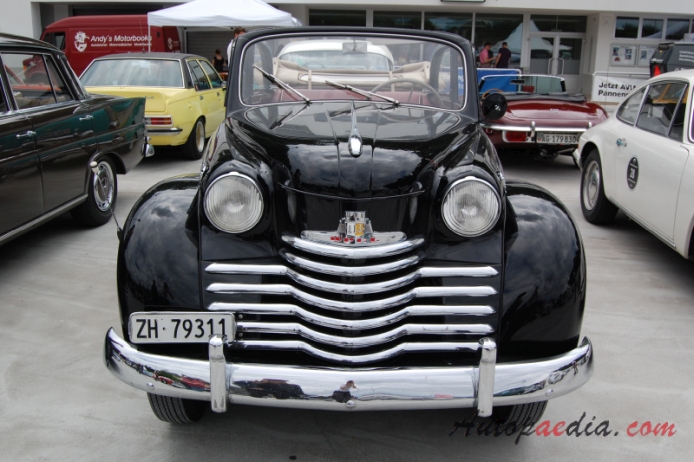Opel Olympia 3. generacja 1950-1953 (1950-1951 Convertible 2d), przód