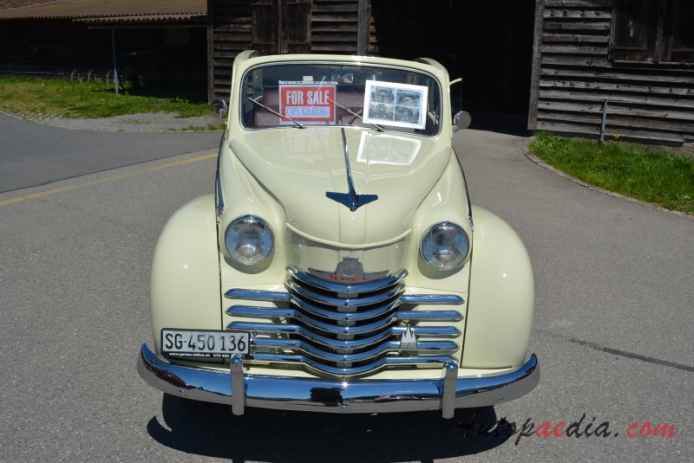Opel Olympia 3. generacja 1950-1953 (1951-1953 Convertible 2d), przód