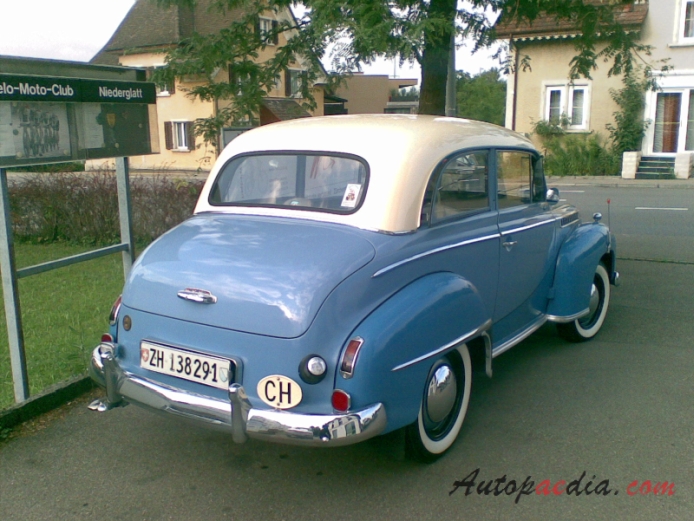 Opel Olympia 3. generacja 1950-1953 (1951 Sedan 2d), prawy tył