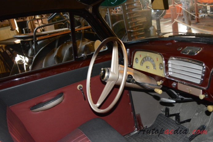 Opel Rekord 1. generacja Olympia Rekord 1953-1957 (1955 Caravan 3d), wnętrze