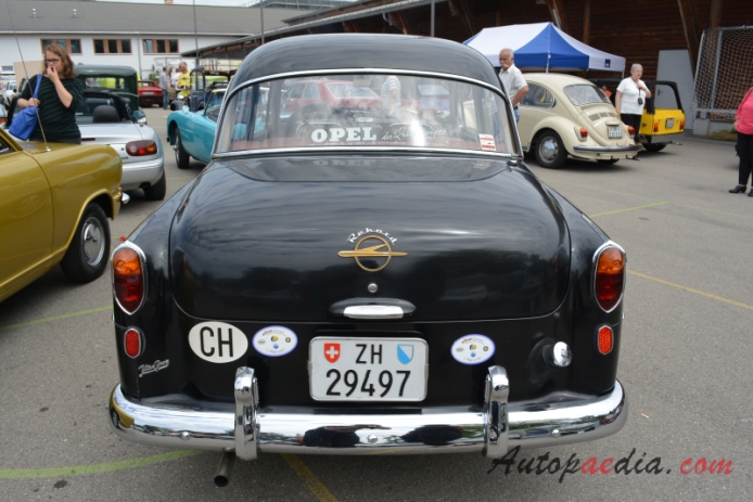Opel Rekord 1. generacja Olympia Rekord 1953-1957 (1955 sedan 2d), tył
