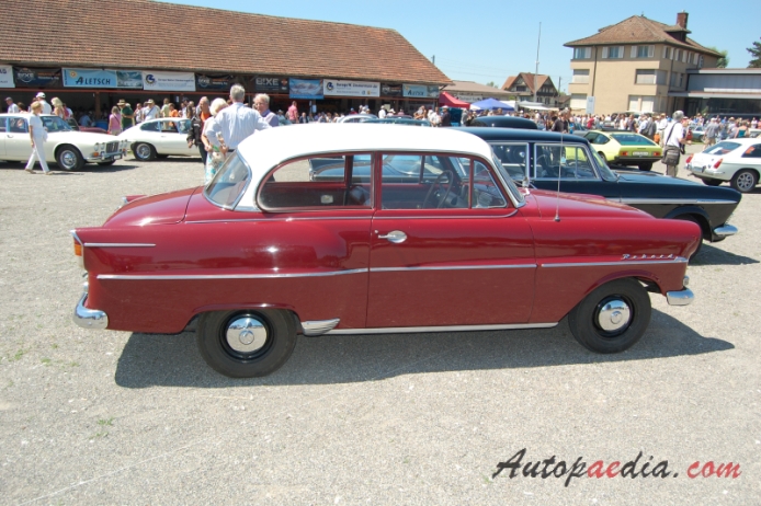 Opel Rekord 1. generacja Olympia Rekord 1953-1957 (1957 sedan 2d), prawy bok