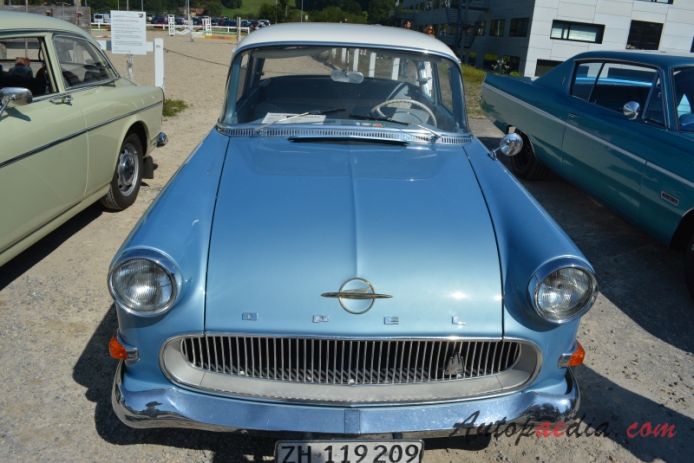 Opel Rekord 2. generacja PI 1957-1960 (1700cc sedan 2d), przód