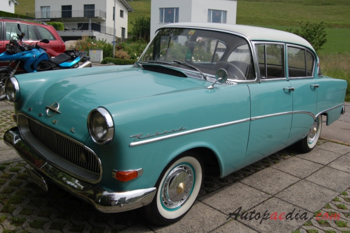 Opel Rekord 2nd generation PI 1957-1960 (1959-1960 1700 sedan 4d), left front view