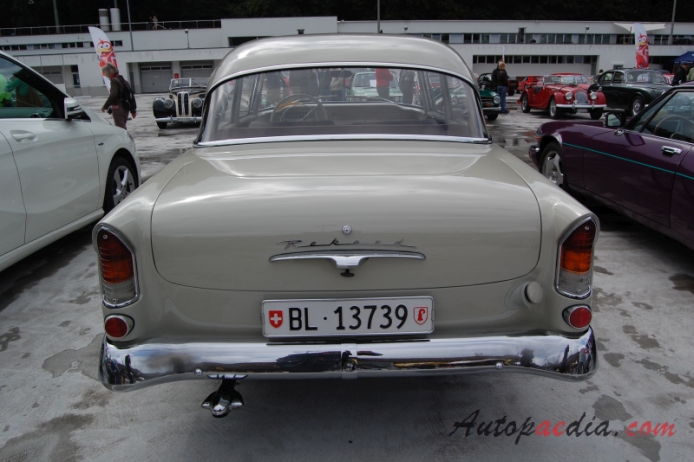 Opel Rekord 2. generacja PI 1957-1960 (sedan 2d), tył