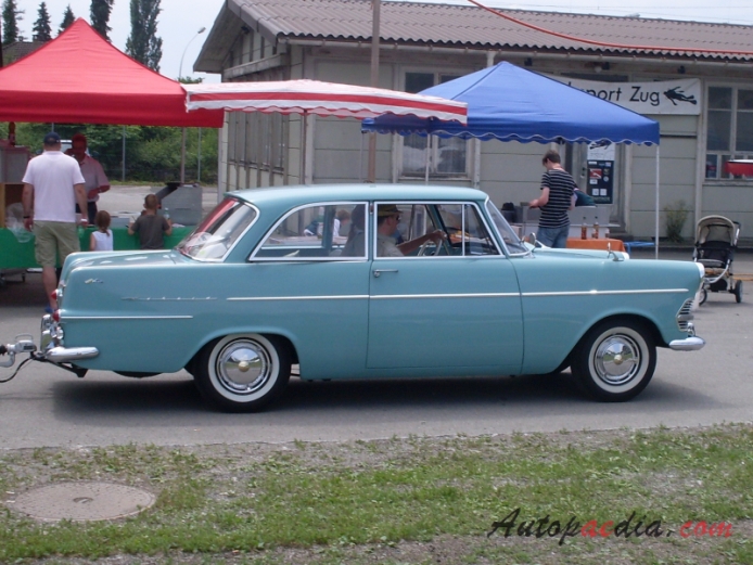Opel Rekord 3. generacja P II 1960-1963 (Sedan 2d), prawy bok