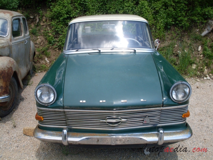 Opel Rekord 3. generacja P II 1960-1963 (Sedan 4d), przód