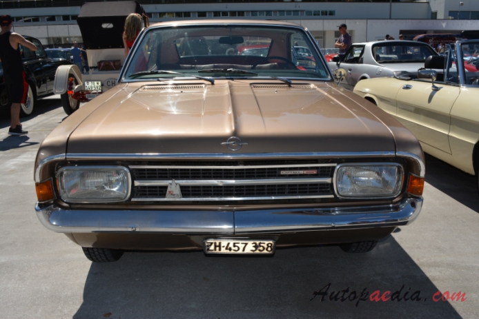 Opel Rekord 6. generacja (Rekord C) 1967-1971 (1967-1968 Rekord 6L Coupé 2d), przód