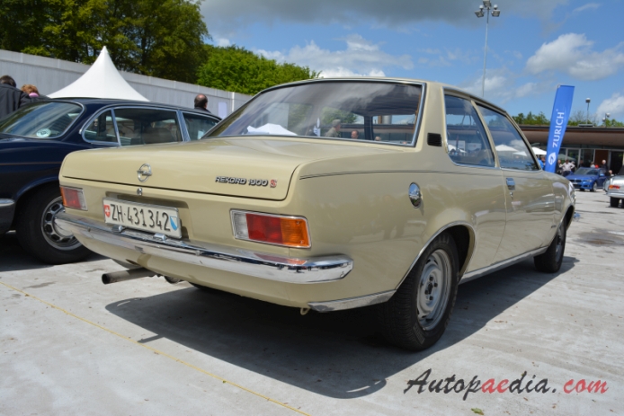 Opel Rekord 7th generation (Rekord D) 1972-1977 (1900S sedan 2d), right rear view