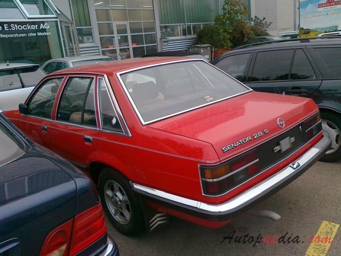 Opel Senator A 1978-1986 (1978-1982 A1 2.8 S sedan 4d),  left rear view