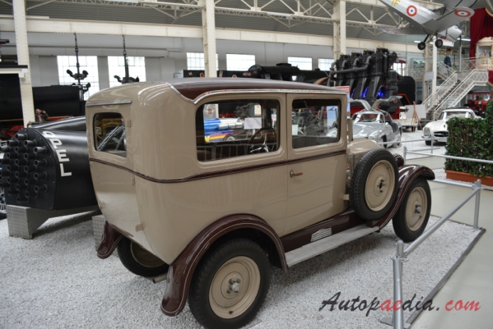 Opel 4PS Laubfrosch 1925-1930 (1928 Opel 4/16 saloon 3d), prawy tył