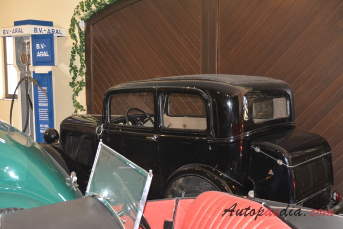 Opel P4 1935-1937 (1937 saloon 2d), lewy tył
