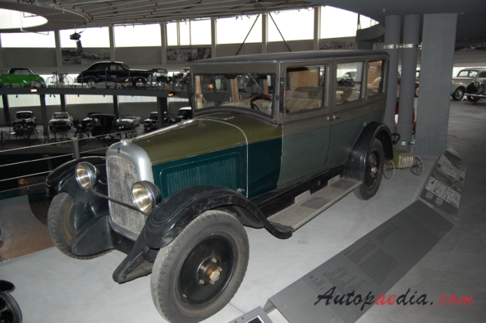 Overland Six 1926 (limuzyna 4d), lewy przód