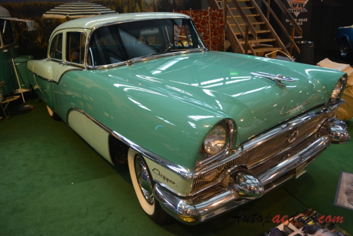 Packard Clipper 1941-1957 (1955 sedan 4d), right front view
