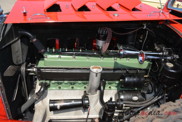 Packard Eight 1924-1951 (1928-1932 fire engine), engine  
