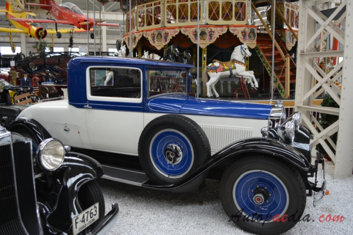 Packard Eight 1924-1951 (1929 Coupé 2d), prawy bok