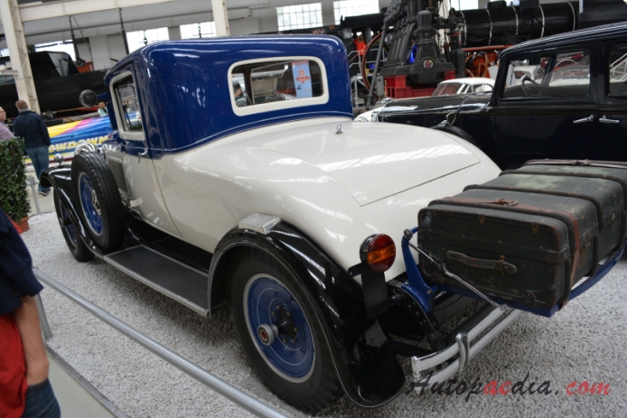 Packard Eight 1924-1951 (1929 Coupé 2d),  left rear view