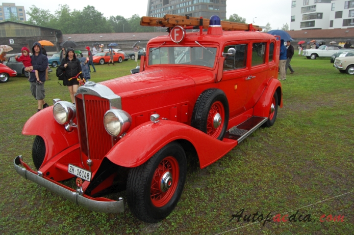 Packard Eight 1924-1951 (1933 type 1002 Werner Risch Zurich fire engine), left front view