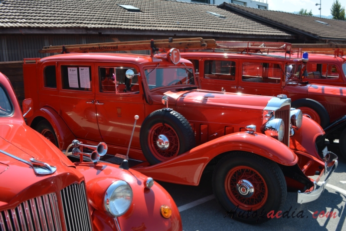 Packard Eight 1924-1951 (1933 type 1002 Werner Risch Zurich fire engine), right side view