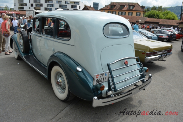 Packard Eight 1924-1951 (1935 sedan 4d), lewy tył