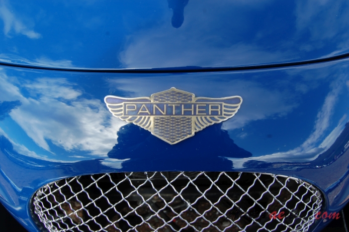 Panther Kallista 1982-1990 (1983 Ford 2.8 V6), emblemat przód 