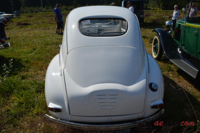 Peugeot 203 1948-1960 (1949 Peugeot 203a 1288ccm sedan 4d), rear view