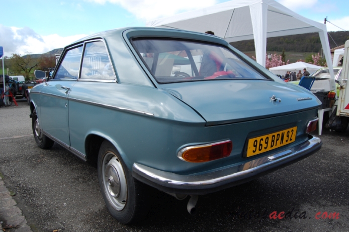 Peugeot 204 1965-1976 (1966-1969 Coupé 2d),  left rear view