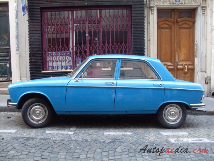 Peugeot 204 1965-1976 (1969-1976 sedan 4d), left side view