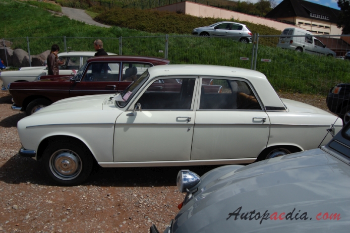Peugeot 304 1969-1980 (1972-1980 GL sedan 4d), prawy bok