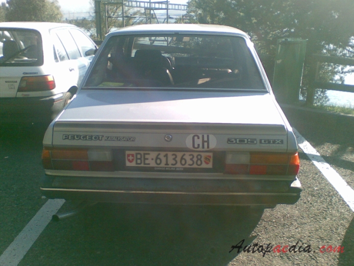 Peugeot 305 1978-1989 (1983-1989 Series 2 sedan 4d), tył