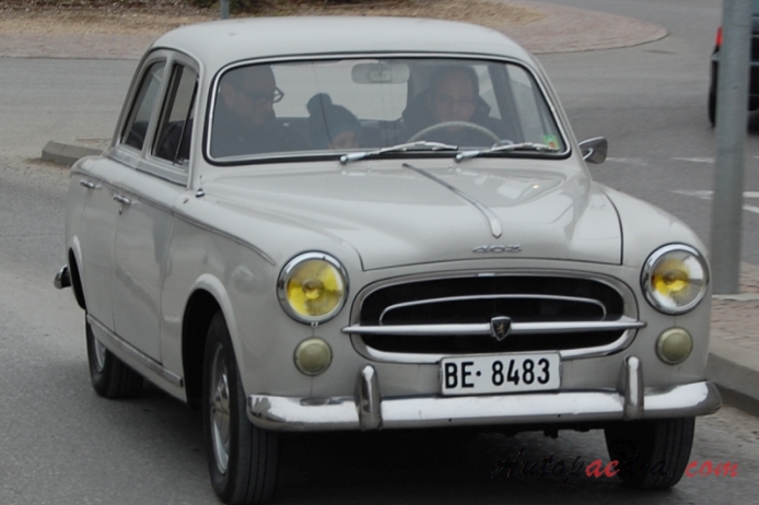 Peugeot 403 1955-1966 (saloon 4d), right front view