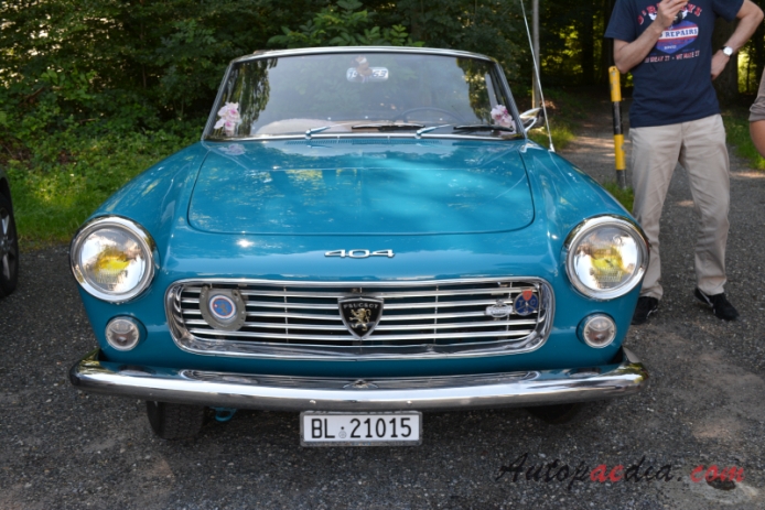 Peugeot 404 1960-1975 (1963 Pininfarina cabriolet 2d), front view