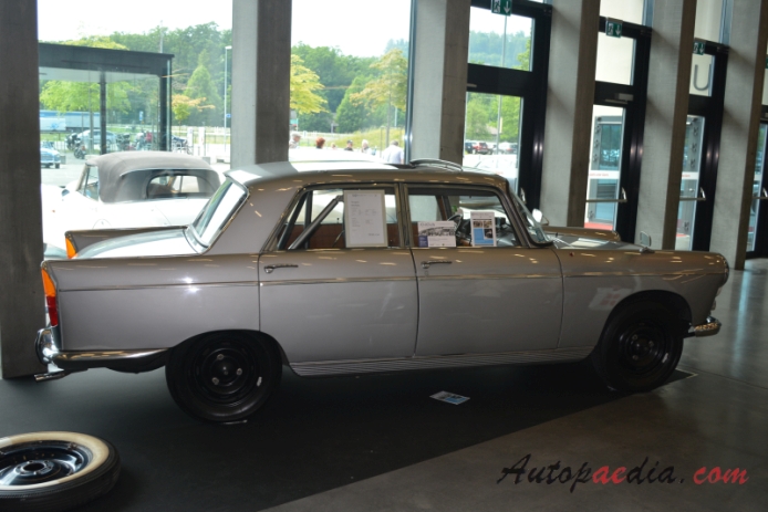 Peugeot 404 1960-1975 (1965 Peugeot 404 Rally saloon 4d), right side view