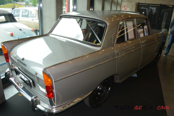 Peugeot 404 1960-1975 (1965 Peugeot 404 Rally saloon 4d), right rear view