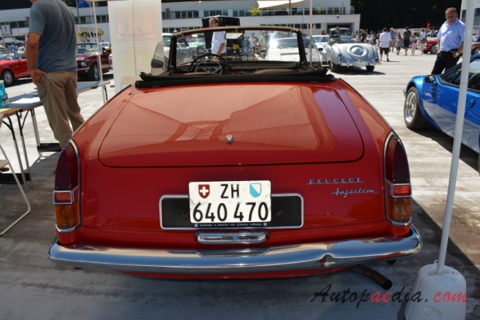 Peugeot 404 1960-1975 (1968 injection Pininfarina cabriolet 2d), rear view