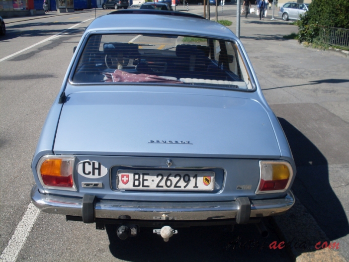 Peugeot 504 1968-1983 (1968-1979 sedan 4d), rear view
