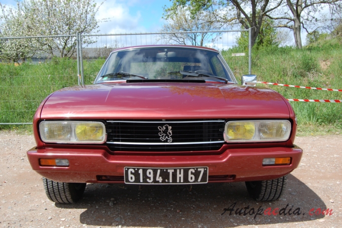 Peugeot 504 1968-1983 (1979-1983 V6 TI Coupé 2d), przód