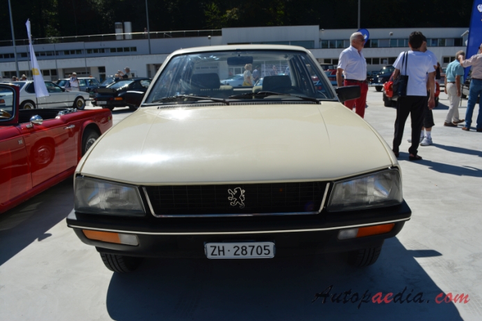 Peugeot 505 1979-1993 (1980 505 GR sedan 4d), przód