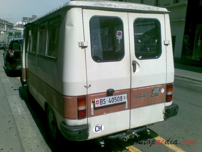 Peugeot J9 1981-1991, lewy tył