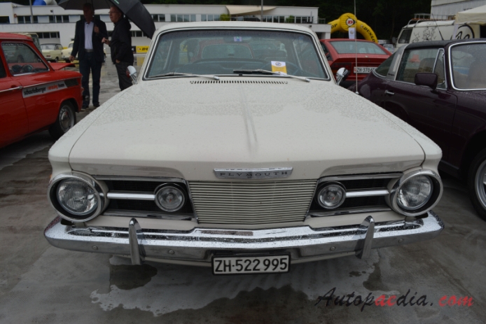 Plymouth Barracuda 1st generation 1964-1966 (1964-1965 V8 fastback Coupé 2d), front view