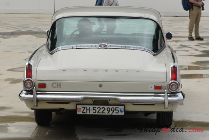 Plymouth Barracuda 1st generation 1964-1966 (1964-1965 V8 fastback Coupé 2d), rear view