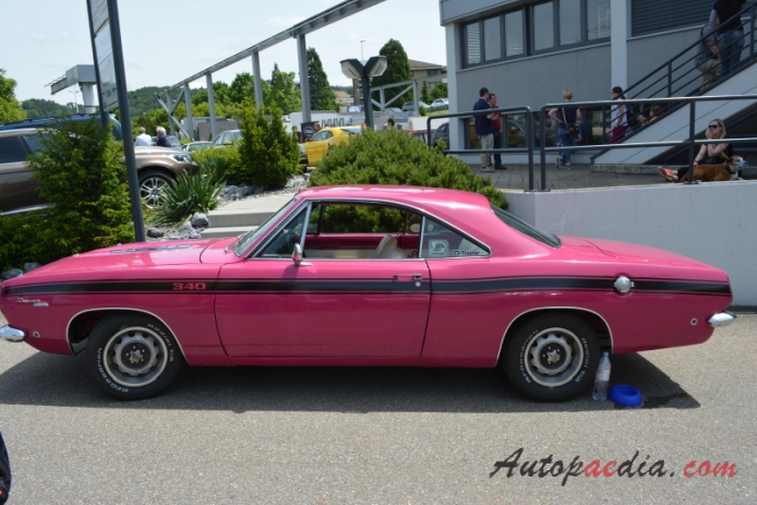 Plymouth Barracuda 2nd generation 1967-1969 (1968 Formula S 340 notchback Coupé 2d), left side view