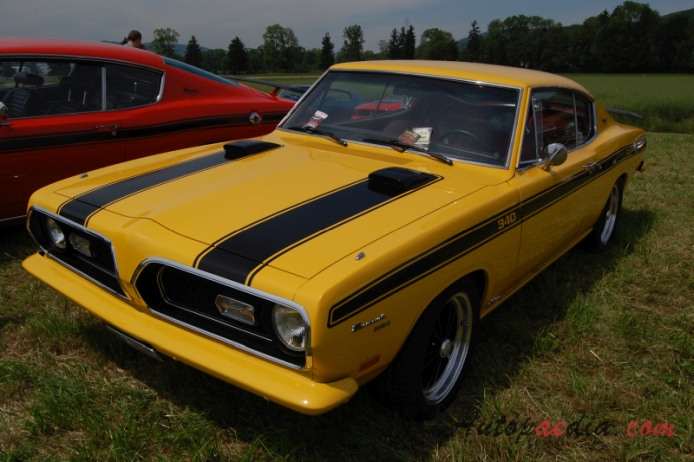 Plymouth Barracuda 2nd generation 1967-1969 (1969 Formula S 340 fastback Coupé 2d), left front view