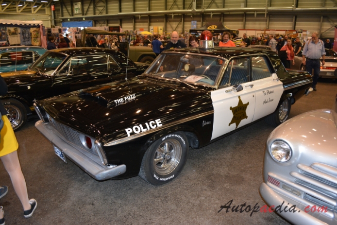 Plymouth Belvedere 5. generacja 1962-1964 (1963 Radiowóz policyjny sedan 4d), lewy przód