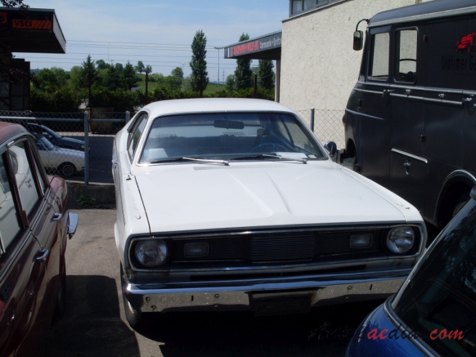 Plymouth Duster 1st generation 1970-1976 (1970-1971), front view