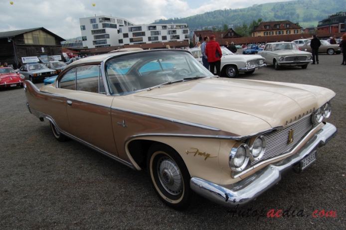 Plymouth Fury 2nd generation 1960-1961 (1960 2d Coupé), right front view