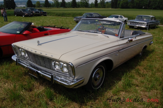Plymouth Fury 3rd generation 1962-1964 (1963 convertible 2d), left front view