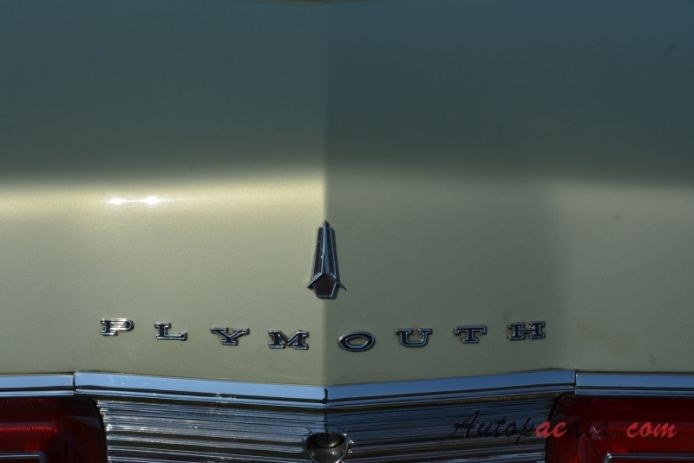 Plymouth Fury 4. generacja 1965-1968 (1966 Fury III hardtop 2d), emblemat tył 