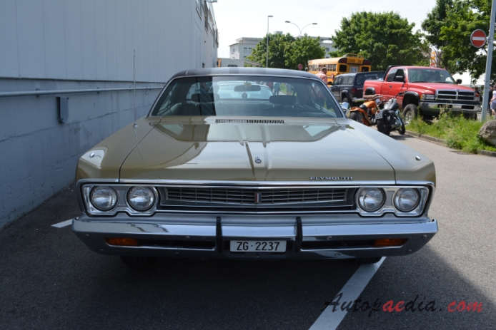 Plymouth Fury 5th generation 1969-1973 (1969 Sport Fury hardtop 2d), front view